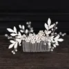 Colares novo design sier cor pérola jóias de cabelo artesanal cristal casamento tiara pentes de cabelo venda quente headpiece acessórios de cabelo nupcial