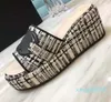 sconti Stivali scarpe casual di alta qualità Sandali con tacco sexy alla moda Pantofole da donna Sandali firmati Lady Wedding Party Fibbia per cintura Suola in gomma Ciabatte