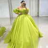 Elegant a-line prom klänning älskling satin prinsessa aftonklänning pärlor golvlängd saudiarabien klänning anpassad storlek yd