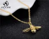 Oly2u mode nouveau haute qualité mignon abeille collier couleur or abeille pendentif collier pour les femmes Valentine039s jour cadeaux 6177034