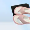 2022 Moda Plajı Ayakkabı Kadınlar Hafif Su Geçirmez Platform Ayakkabı Yağmurlu Günü Plaj Öğrenci Sıradan Sandalet HHK7123038