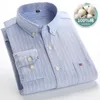 Camisas casuais masculinas Oxford camisa de algodão com listras xadrez bolsos de manga comprida estilo regular botão até tamanho S-7XL