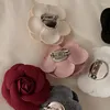 Broschen Elegante Blumenbrosche Hochzeit Abzeichen Pins Schmuck für Kleid Hut Hemd Revers Tasche Pin Jeans Großhandel