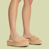 Slippers Damesstijl In de zomer Grote maat Dikke zolen Handdoek Pluche Damesmode Open teen Thuis