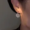 Pendientes de tuerca con diseño de circonio para mujer, nicho de lujo, súper brillante, copo de nieve, sensación de alta gama, joyería