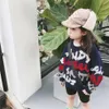 Tonytaobaby Kinder-Weihnachtsthema Englischer lockerer Pullover Eltern-Kind-Pullover 240102