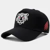 RQL فريدة من نوعها تصميم البيسبول Cap for Man Female Women Sports Hat Embroidery Fashion Designer Luxury Brand Big Size 231229