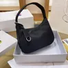 Designer-Tasche, Handtaschen, klassisch, Damen-Umhängetasche, Luxurys-Taschen, Unterarm-Crossbody-Tragetaschen, schwarz, modische Clutches für Damen, hochwertige Taschen, Geschenktüten