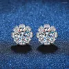 Stud Earrings S925 Sterling Silver Border 1 Carat Moissanite Atmospheric Petals Head Thread Wedding Jewelry Wholesale