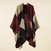 Sciarpe 6 colori autunno plaid stampato scialle coperta calda finta cachemire poncho allentato mantelle donna lungo diviso streetwear mantello