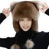 Basker Raccoon Tail Hat Animal Coonskin Wild Frontiersman Style Windproof Warm Moft Eco-vänlig vuxen semesterklänning