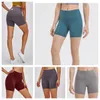 LU-0340 Ny hög midja höftlyftkomprimering Träning Heta byxor Kvinnor Solid Color Naken Yoga Shorts