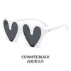 Zonnebril Drop Love Heart Fashion Cool Design Speciaal merk Gepersonaliseerde Gafas De Sol Metalen scharnier