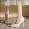 Sexig patentläderplattform Stiletto High Heels Women Pumps 12 cm Pointed Toe Shoes White Party Wedding Shoes Liten Size 32 33 240102