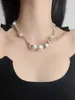 Choker modehalsband för kvinnors pärla design chockers halsband smycken tillbehör kvinnor 2024 trend