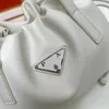 2024 nuova borsa a tracolla borsa a tracolla moda borsa a secchiello temperamento moda borsa da donna borsa della spesa nera di alta qualità portatile per il lavoro