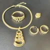 Dubai Gioielli Donna Set di piatti in oro Moda Girocollo Ciondolo Grandi Orecchini Nigeriano Collana africana Orecchini Bracciale Anello Bijoux 240102