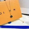 Hänge halsband lyx varumärkesdesigner hänge halsband långa chokers älskar gåva smycken butik stil stil kvinnor gåva halsbandslåda förpackning rostfritt stål