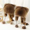 Basker Raccoon Tail Hat Animal Coonskin Wild Frontiersman Style Windproof Warm Moft Eco-vänlig vuxen semesterklänning