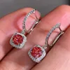 Klassieke ontwerper 18K witgoud vergulde vierkante vorm Zirkonia Clip-on oorbellen voor dames Saffierkristal Diamanten oorbellen Dangle Earring Anti-allergie