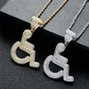 Collane con ciondolo Collana da uomo europeo e americano Ciondolo per disabili su sedia a rotelle Zircone creativo Gioielli Hip Hop1316Z