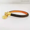 braccialetto con ciondoli braccialetto in pelle braccialetto con chiusura alla moda braccialetto classico di design di gioielli piatto marrone di marca in metallo per uomini e donne amanti dei gioielli regalo