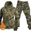 Tactische winterset Heren Militair Buiten Winddicht Waterdicht pak MultiPocket Soft Shell jassen met capuchon Sharkskin Werkbroek 240102