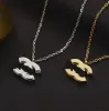 Luxury Designer Brand Double Letter Pendant Necklaces Chain 18K Gold Plated Crysatl Rhinestone Sweater Newklace for Women Wedding Jewerlry Accessories