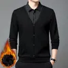 Mode Männer Fleece Warme Gestreiften Polo-Shirt Frühling Herbst Koreanische Straße Männliche Kleidung Business Casual Vielseitige Langarm Tops 240102