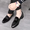 9 Luxury Bowknot Dress Shoes Male Flats Loafers Black Patent Leather Red Suede Men Formal Wedding 240102