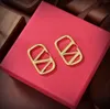 Stud Fashion Designer Boucles d'oreilles Marque Goujons pour femmes Gold Hoop Huggie Boucle d'oreille Designers de luxe Bijoux 5A Charm V Hommes Boucles d'oreilles Accessoires de mariage