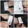 4 pares abotoaduras para masculinos para homens convidados Gift Man Shirt Cufflink com caixa de presente Jóias Jóias Business Business Tie Clip 231229