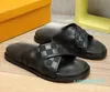 Casual hommes designer flops plaid noir en plein air plage mode designers de luxe diapositives pour hommes