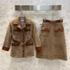 B858 blazers de créateur pour femmes vêtements avec lettres complètes printemps nouveaux hauts publiés