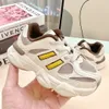 Style New Style 2024 25Color Kids Designer 9060 Running Shoes Top 9060 Joe Suede 1906r Boys Shoes Trail Trail Kids Sneakers