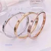 Pulseira de edição de alta qualidade, pneus de carro de luxo, cartão de ouro rosa 18K, casa para mulheres, diamante completo, um prego, casal, aço titânio 5 com caixa original