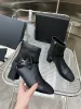 Canale Bow Chanelity Qualità Chanei Boots Top Womens Designer Luxury Knot Letter Designers Martin Geunine Leather Women Cavalca Stivali Scarpe Black Khaki White Beauty F F