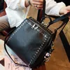 Новый женский корейский модный рюкзак, женский персонализированный женский многофункциональный рюкзак с заклепками для отдыха и путешествий 231215