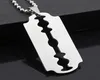 2022 Titanium Steel Fashion Razor Blades Pendant Halsband Punk Rock Men smycken Cool Shaver Necklace For Party Gift2195629