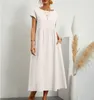 Casual klänningar 2024 Hösten stor storlek bomullslinne Kvinnaklänning Vit O-halsfickor Löst kvinnliga eleganta damkläder