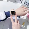 Horloges Mode Vierkante LED Lichtgevende wijzerplaat Casual polshorloges Rubberen band Modieus Klok Waterdicht polshorloge voor dames