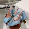 Sandales Amina Muaddi Chaussures de créateurs pour femmes Mode Strass Sangle avant arrière en cuir verni Chaussures à talons épais 9,5 cm à talons hauts 35-42 Sandale de créateur de mariage