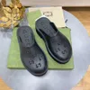 G Family Baotou Zapatillas para mujer Nuevos zapatos con agujeros huecos de fondo plano Pareja popular en Internet Zapatos perezosos Un paso Medio tirón ACMSl