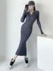 Sıradan Elbiseler Polo Boyun Düğmesi Örme Balık kuyruğu Elbise Kadın Moda Kız Bodycon Uzun Kollu Çöp Pembe Vestido Y2K Feminina