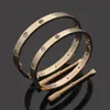Nouvelle arrivée bracelet en cuir design classique mode femmes bracelets or argent rose titane acier bracelet couple bijoux en gros236w