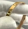 Klassisk designer armband mode unisex manschett armband 316l rostfritt stål pläterat guld smycken valentins dag gåva