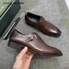 Sapatos de couro Berluti Mens Berluts formais Novos calfes de calf masculino colorido colorido de fivela escovada Oxford