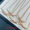 Hanger ketting stropdas thuis kraag ketting ontwerper sieraden Tifannissm High Edition V Gold T Family Pink Diamond Twisted voor vrouwen 18k licht