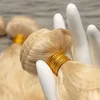 Cucire nelle estensioni dei capelli di trama Biondi # 613 Capelli umani Remy Fasci di capelli ondulati naturali per donne 100 g