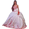 Red Embroidery Princess Quinceanera klänningar vit bollklänning söt 16 klänning vintage älskling lång speciell tillfälle klänning 2024